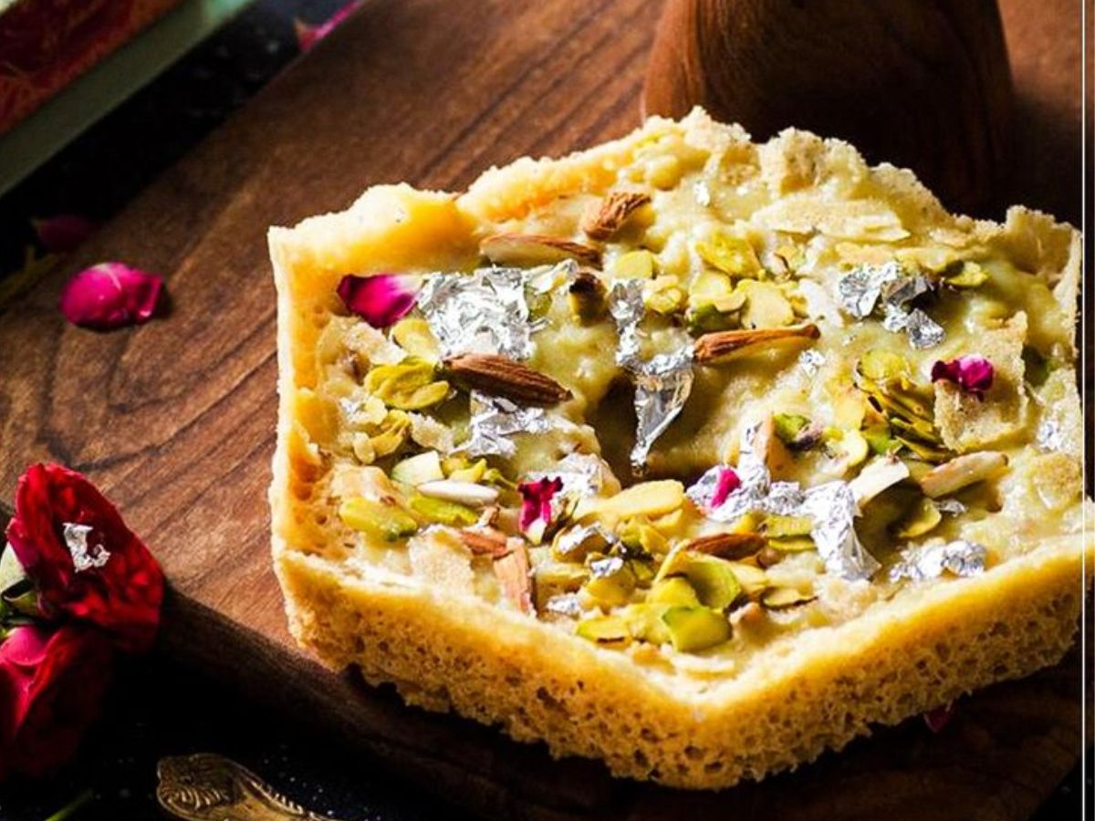 "Buy and sell indigenous products, necessary for Atmanirbhar Bharat": Delhi CM