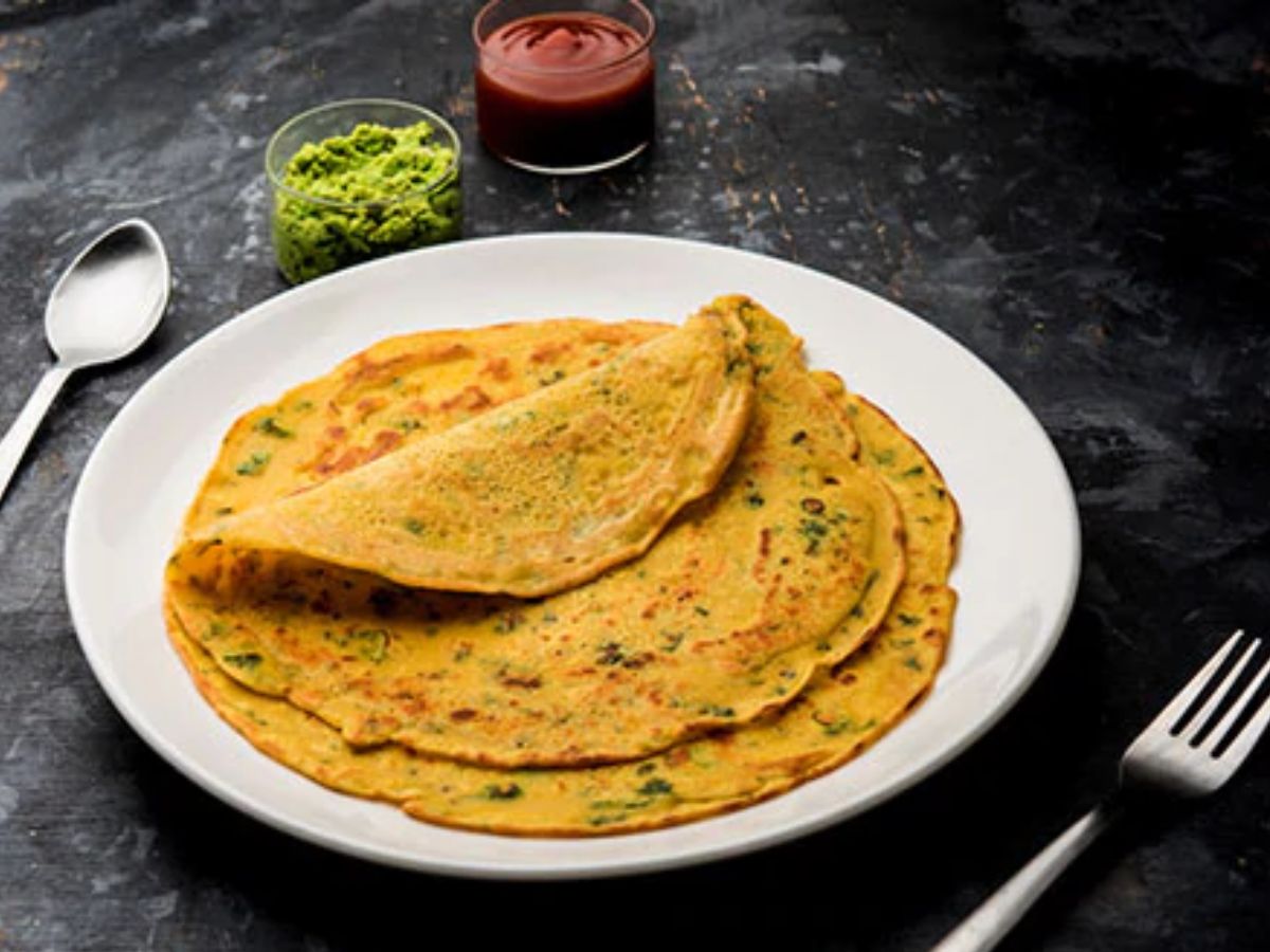 Poha vs Chilla: कौनसा है हेल्दी ब्रेकफास्ट का असली बादशाह? जानिए सही विकल्प - Photo Gallery