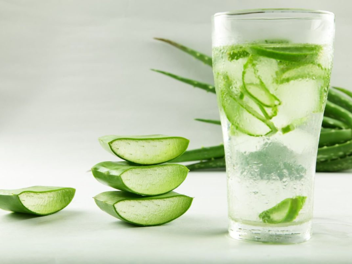 Collagen Drink For Youthful Glow: अगर आपको भी करना है अपनी स्किन को टाइट और रखना है चमकदार तो आपको भी पीना चाहिए ये कुछ खास ड्रिंक - Photo Gallery