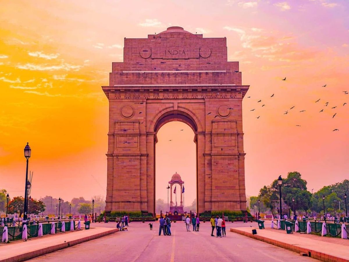 extra-marital-affairs-in-india-know-city-with-the-highest-number-of-affairs-and-why कहाँ होते हैं सबसे ज्यादा एक्स्ट्रा मैरिटल अफेयर? जाने इसके पीछे की वजह - Photo Gallery