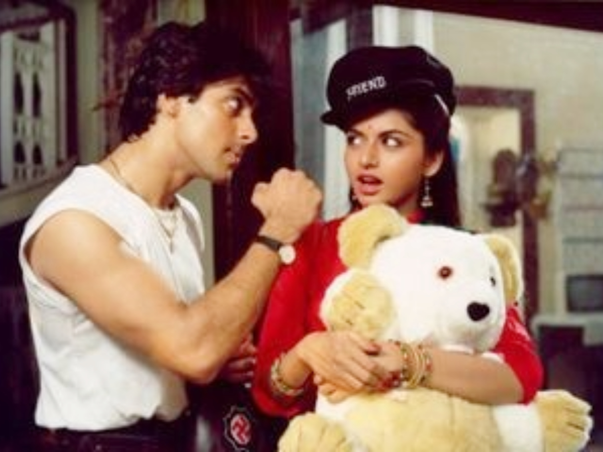salman-khan-superhit-movies-7 Salman Khan Superhit Movies: इन 7 सबसे सुपरहिट फिल्मों ने बनाया सलमान खान को बॉलिवुड का भाईजान - Photo Gallery
