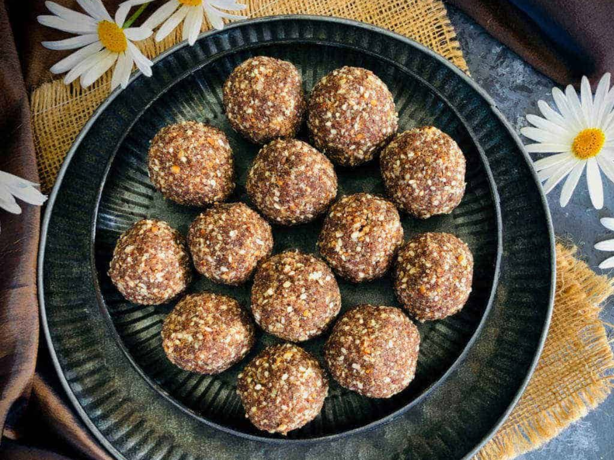 dont-ignore-these-signs-dizziness-and-fatigue-might-signal-iron-deficiency-pearl-millet-flour-finger-millet क्या आपको बार-बार चक्कर और थकान होती है? कारण हो सकता है आयरन की कमी - Photo Gallery