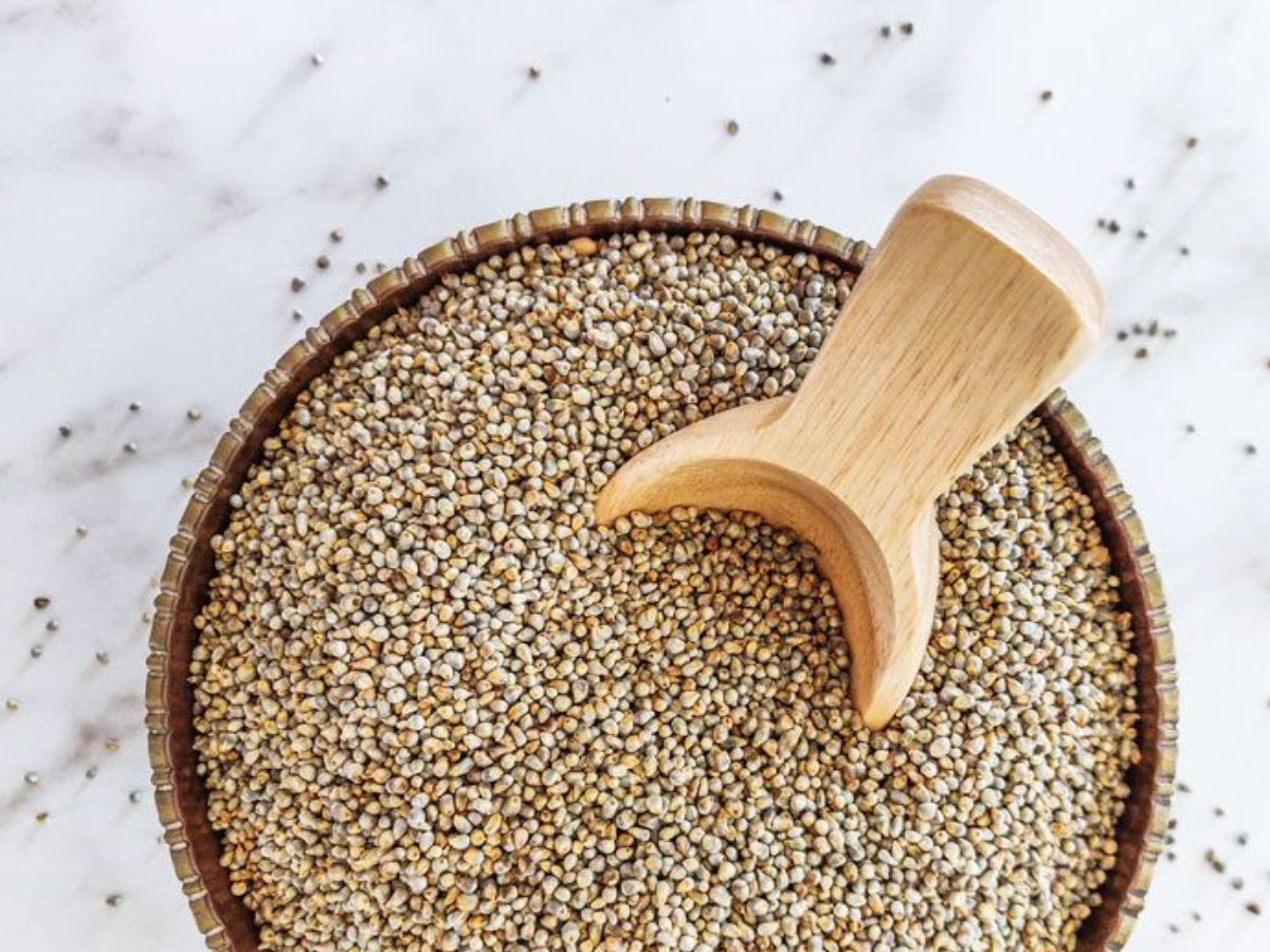 dont-ignore-these-signs-dizziness-and-fatigue-might-signal-iron-deficiency-pearl-millet-flour-finger-millet क्या आपको बार-बार चक्कर और थकान होती है? कारण हो सकता है आयरन की कमी - Photo Gallery