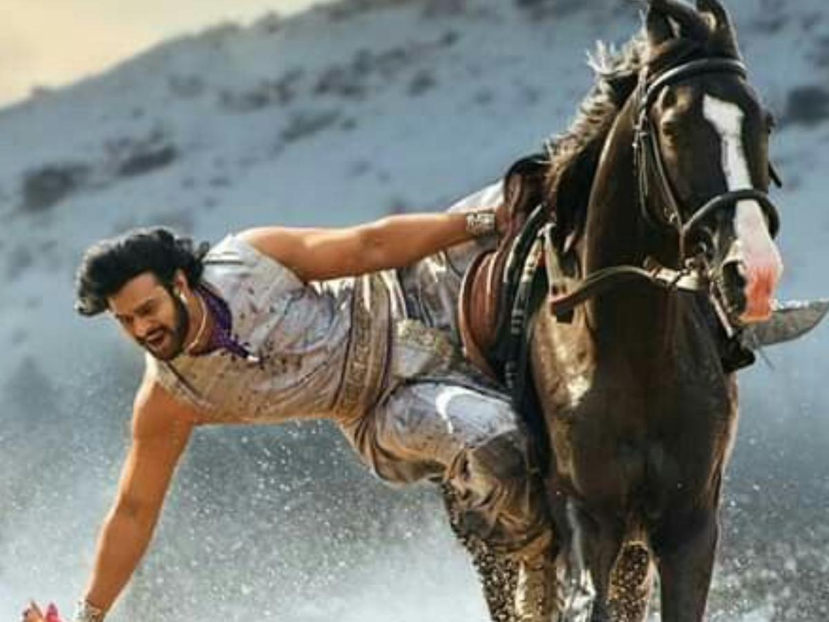 पुष्पा’ और ‘जवान’जैसे ब्लॉकबस्टर फिल्मों के रिकॉर्ड तोड़ प्रभास की इस फिल्म ने - Photo Gallery