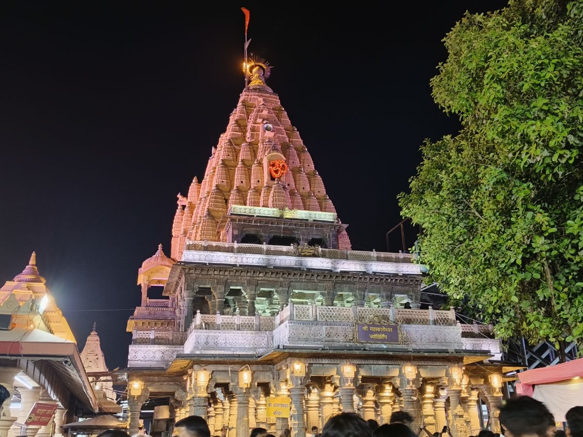 must-visit-these-temples-this-sawan-season-sawan-2025-to-worship-lord-shiva Sawan 2025: इस सावन भगवान शिव के इन मंदिरों में ज़रूर जाए। - Photo Gallery