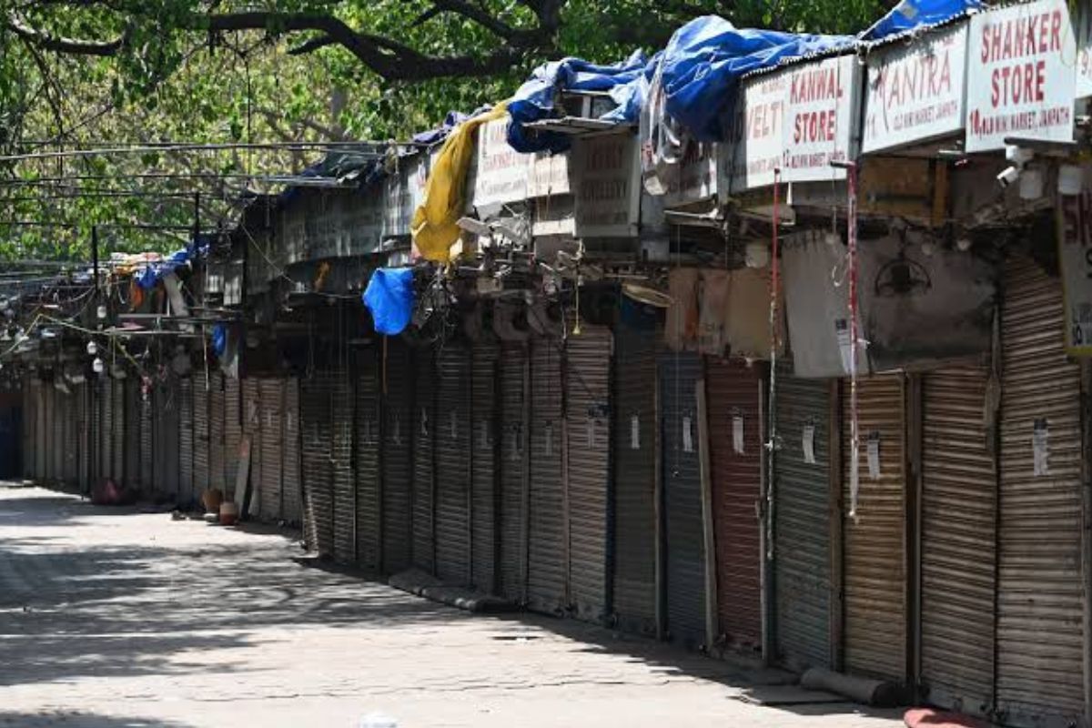 “Close Close Close” भारत बंध होने की क्या वजहा? नागरिकों में उठी शंका - Photo Gallery