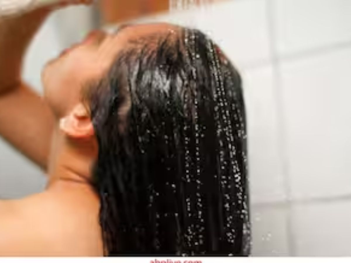 cold-shower Cold shower: ठंडे पानी से नहाने का फायदा या नुकसान ? जानिए सच्चाई - Photo Gallery