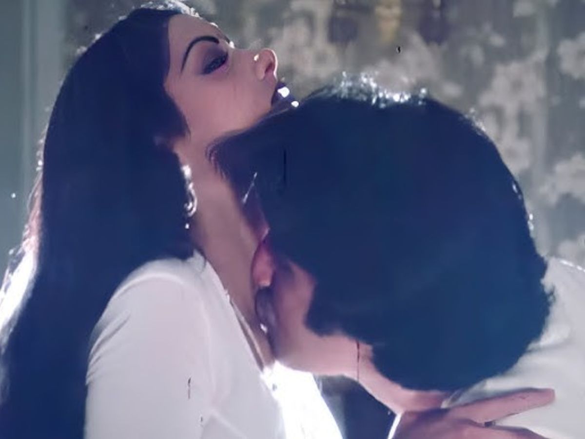 Khushi Kapoor, Vedang Raina join AZORTE's Autumn-Winter 2025 campaign, aiming to connect with Gen Z