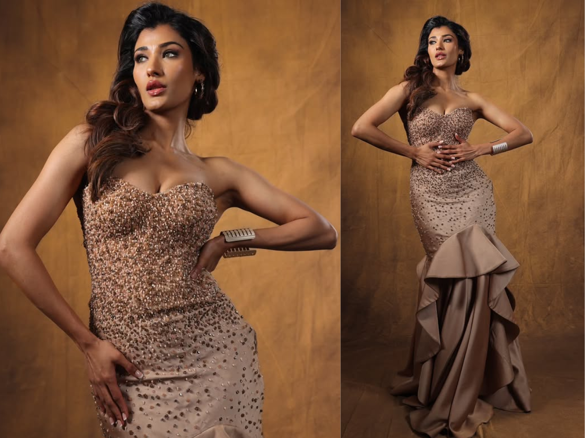 who-is-nehal-chudasama-bigg-boss-19-contestants-nehal-chudasama-entry-goes-viral Nehal Chudasama's entry in Bigg Boss 19 - Photo Gallery