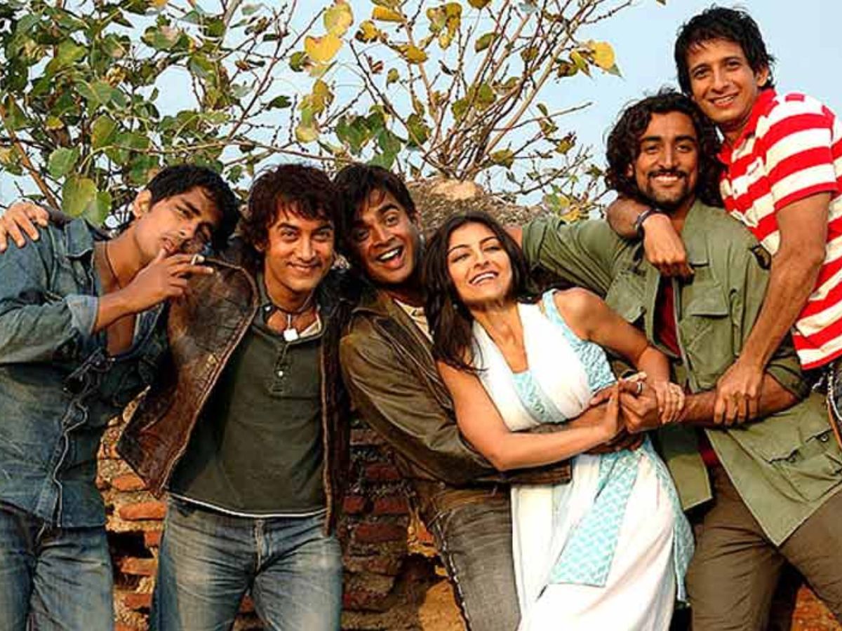 Independence day: इस स्वतंत्रता दिवस पर देखे ये फिल्में जो आपको भी देश कि भक्ति के रंग में रंग देंगी। - Photo Gallery