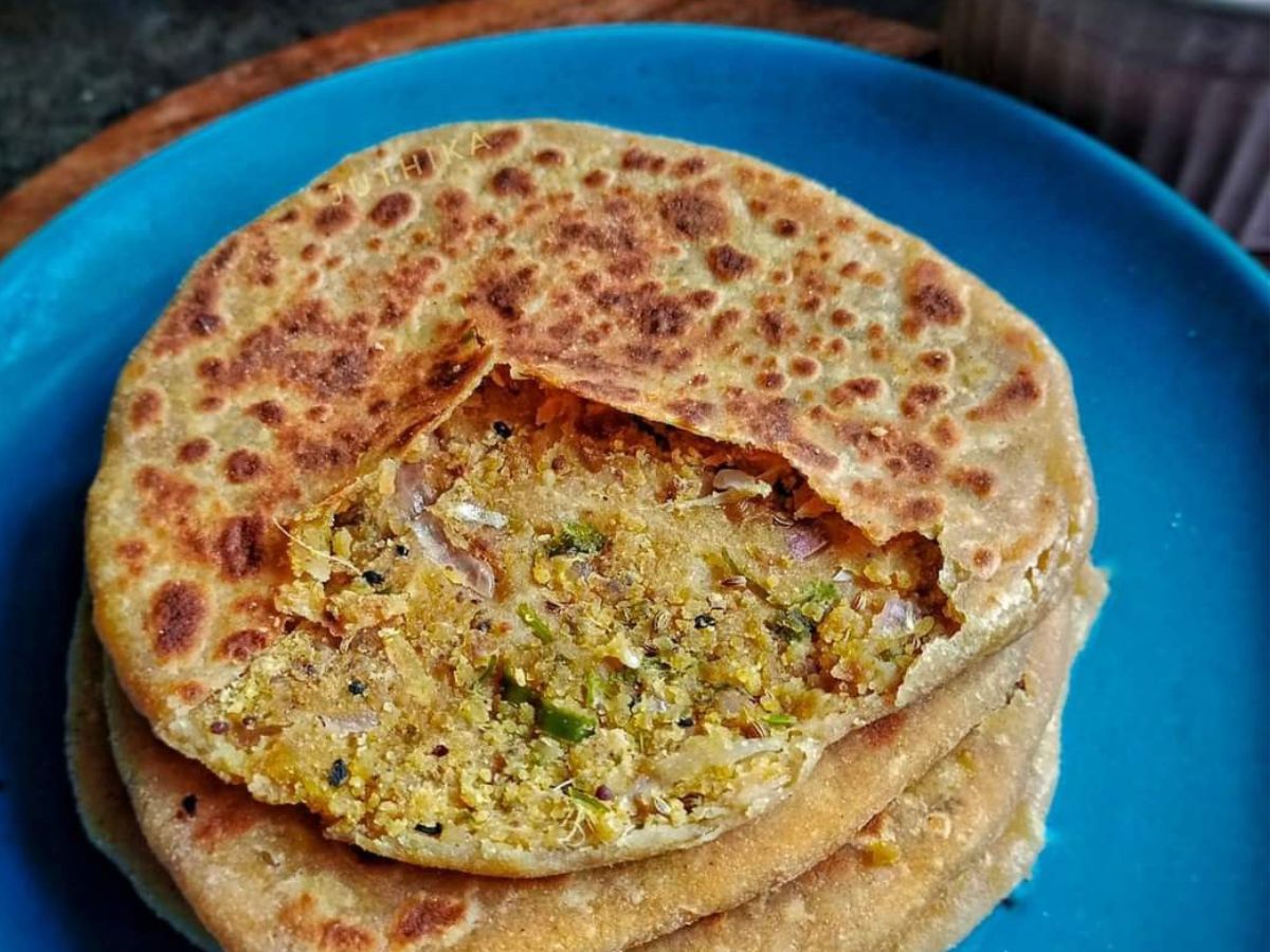 turn-your-parathas-into-healthy-meal-with-these-perfect-and-fibre-rich-stuffing-ideas Beetroot और Sweetcorn से बनाएं ये स्वादिष्ट पराठे! पेट भरेगा लेकिन मन नहीं - Photo Gallery