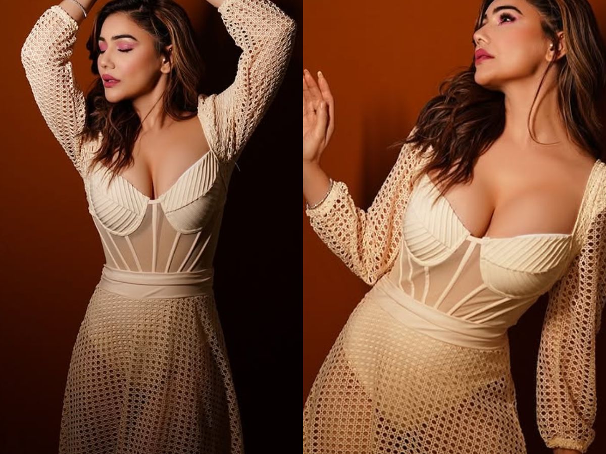 kangana sharma की इन Sexy और Bold तस्वीरों ने सोशल मीडिया पर मचाया “आतंक”, कातिलाना अदाएं देख आप भी हो जाएंगे दीवाने - Photo Gallery