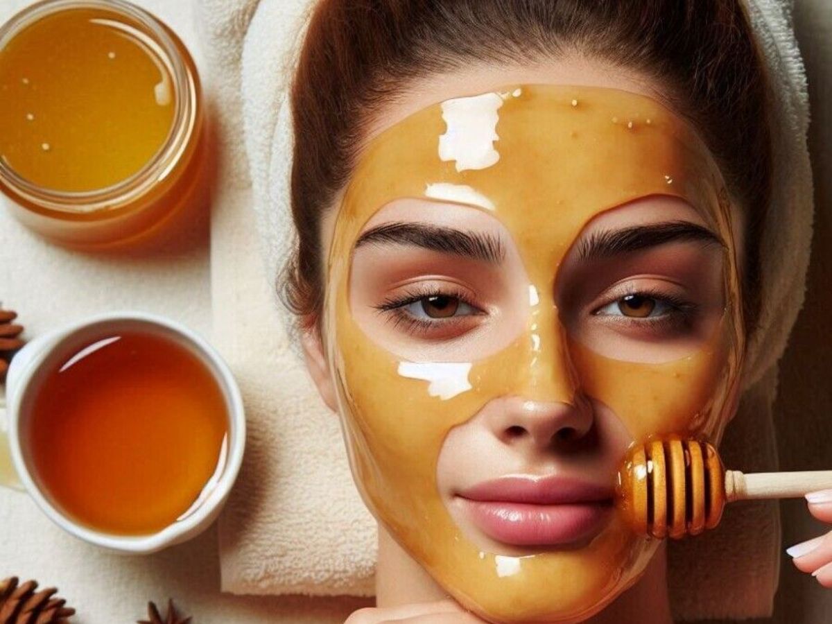 चहरे के open pores दिख रहे हैं गंदे और भद्दे ? ट्राय करें ये face pack और पाएं चमकदार स्कीन - Photo Gallery