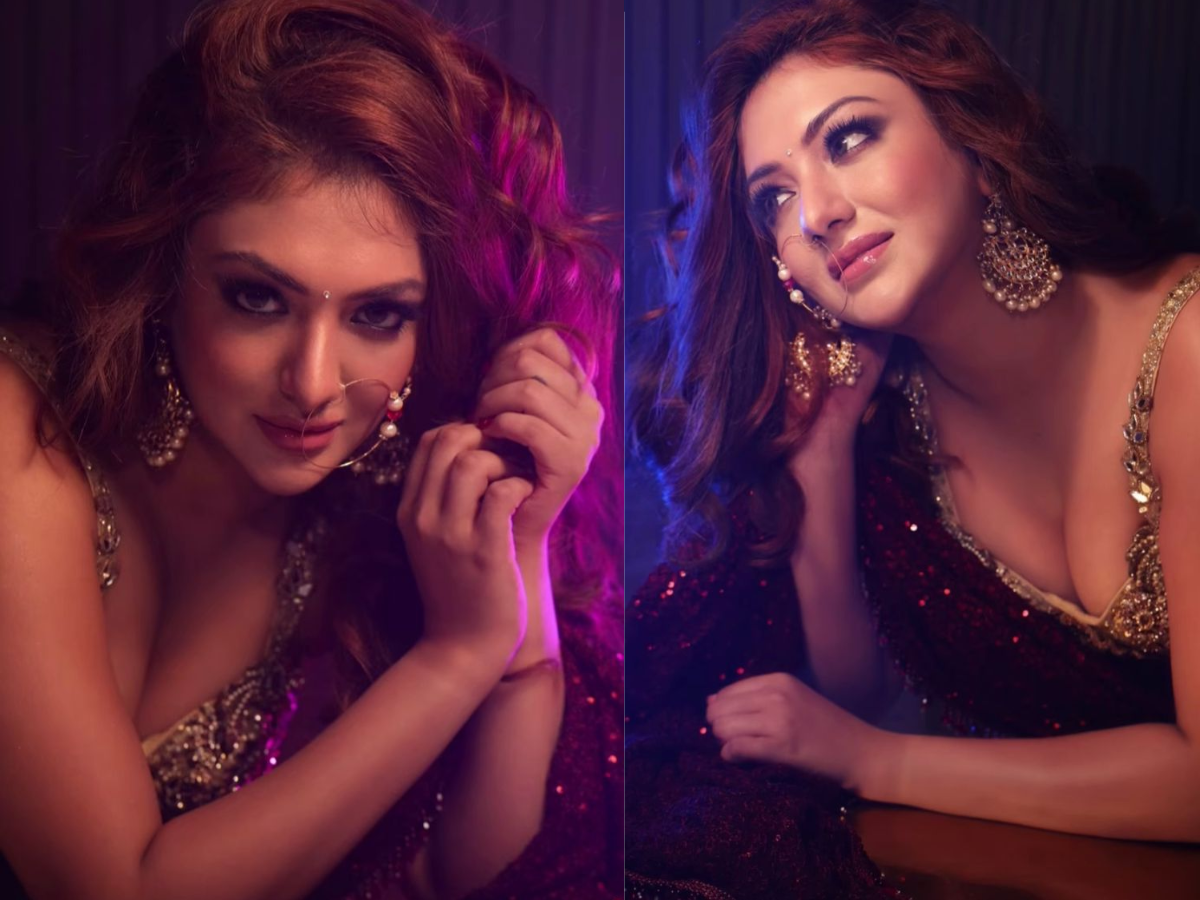 khushi-mukherjee-who-has-crossed-all-limits-of-shamelessness-wore-such-a-revealing-dress-people-got-angy-and-trolled-her-on-social-media बेशर्मी की सारी हदें पार कर चुकी Khushi Mukherjee ने पहनी इतनी रिवीलिंग ड्रेस, देख लोग हुए आग बबूला, सोशल मीडिया पर किया जमकर ट्रोल - Photo Gallery