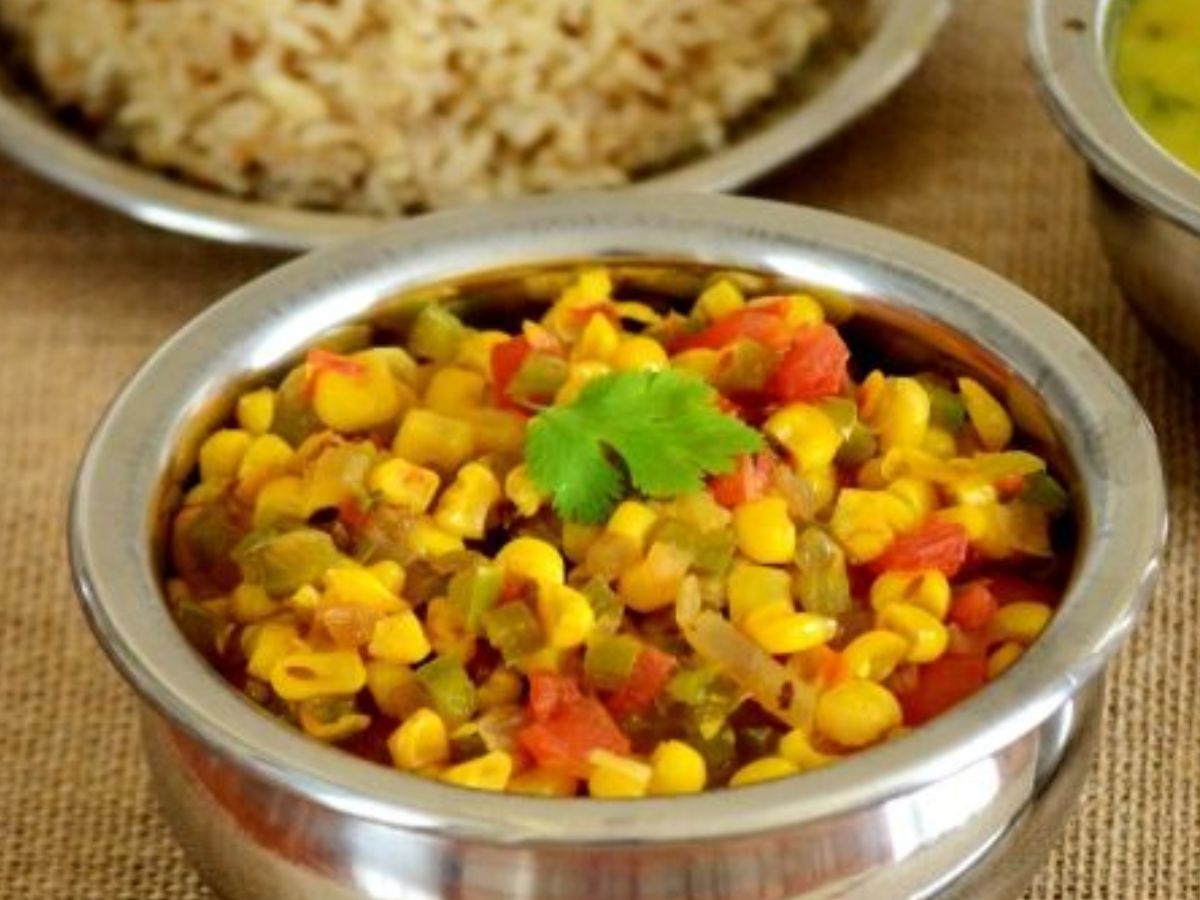 turn-your-parathas-into-healthy-meal-with-these-perfect-and-fibre-rich-stuffing-ideas Beetroot और Sweetcorn से बनाएं ये स्वादिष्ट पराठे! पेट भरेगा लेकिन मन नहीं - Photo Gallery
