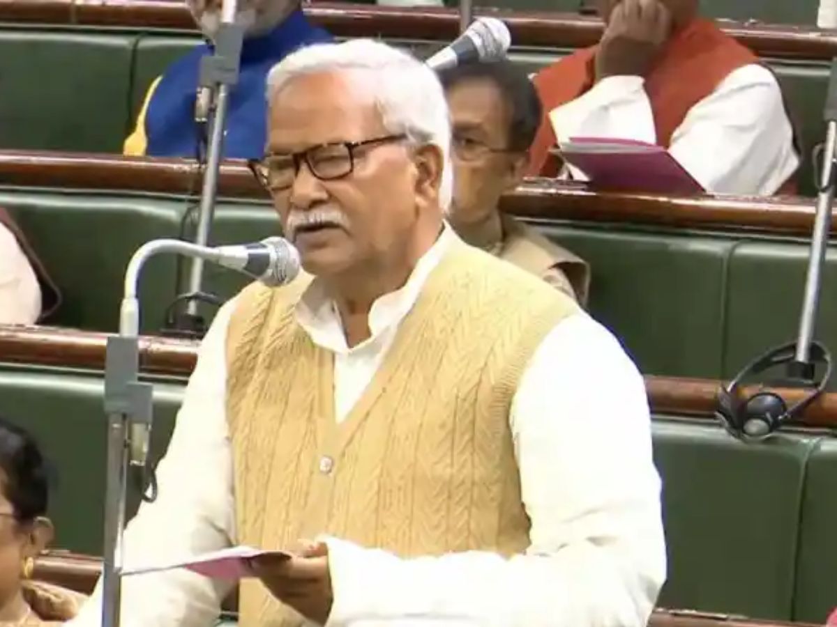 Bihar Chunav 2025: 74 की उम्र में भी जोश बरकरार,कभी चुनाव न हारने वाले नरेंद्र नारायण यादव एक बार फिर ठोकेंगे ताल - Photo Gallery