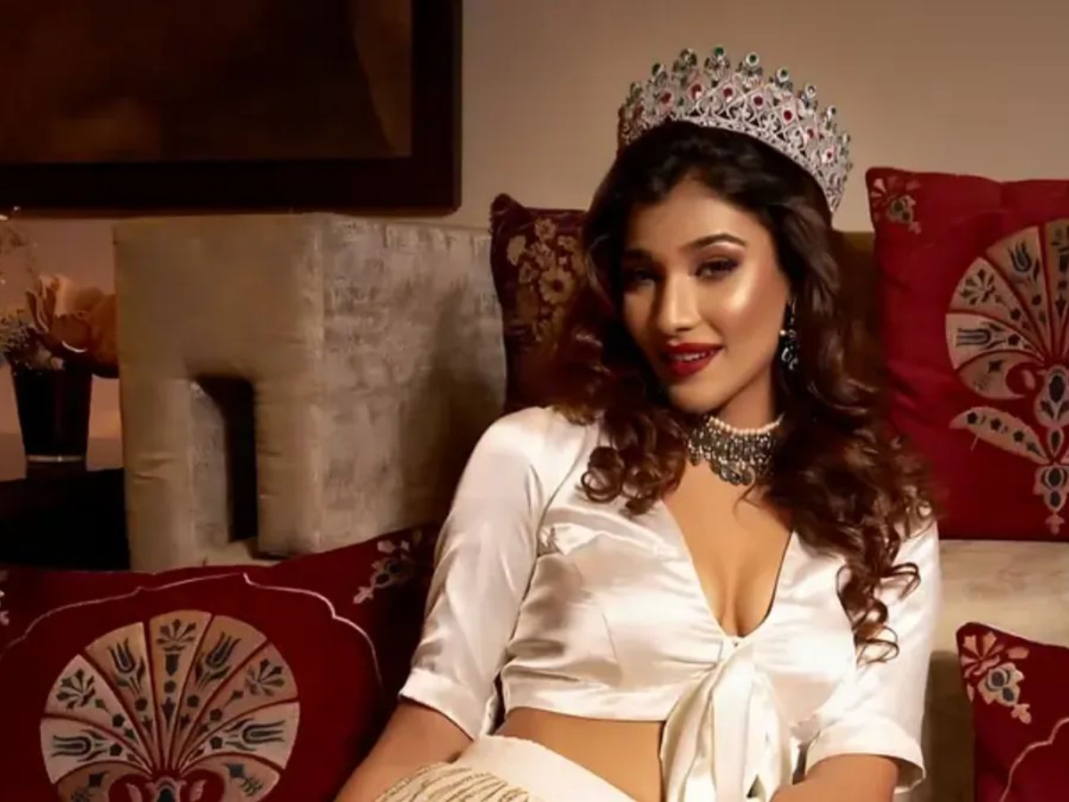 entertainment-bollywood-news-bigg-boss-contestant-nehal-chudasama-some-unknown-facts-about-her बिग बॉस 19 में अपनी अदाएं बिखेर रहीं नेहल चुडासम जीत चुकी हैं ये खिताब, जिसने करियर में लगाए चार चांद - Photo Gallery