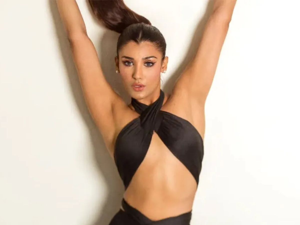 entertainment-bollywood-news-bigg-boss-contestant-nehal-chudasama-some-unknown-facts-about-her बिग बॉस 19 में अपनी अदाएं बिखेर रहीं नेहल चुडासम जीत चुकी हैं ये खिताब, जिसने करियर में लगाए चार चांद - Photo Gallery
