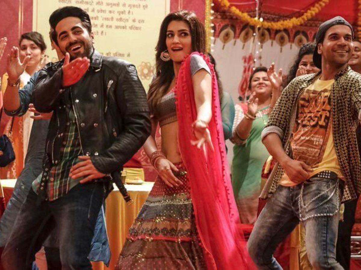 ayushmann-khurranas-funniest-films-you-just-cant-missnautanki-saala-dream-girl-2 पेट पकड़कर हंसने पर मजबूर कर देंगी ayushmann khurrana की ये कॉमेडी हिट्स - Photo Gallery