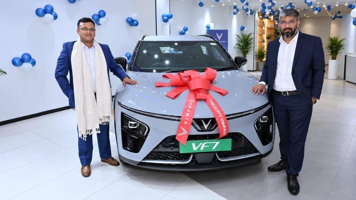 विनफास्ट ने पकड़ी रफ्तार, महज़ एक साल में सीकर रोड, जयपुर में तीसरा शोरूम लॉन्च